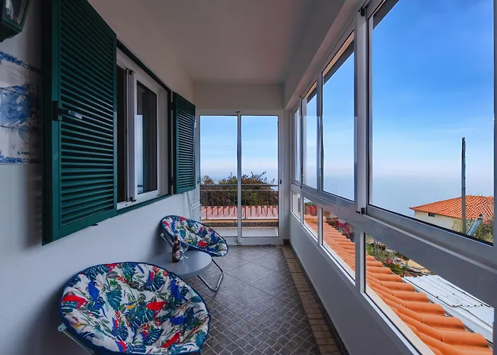 Miradouro House By Sam شقة بونتا دو سول