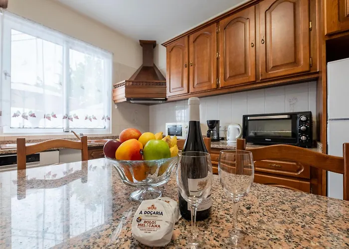 Miradouro House By Sam *